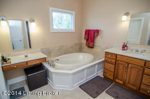 5840 W Luther Rd, Floyds Knobs, IN 47119 photo 34