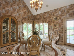 8625 N Skyline Dr, Floyds Knobs, IN 47119 photo 14