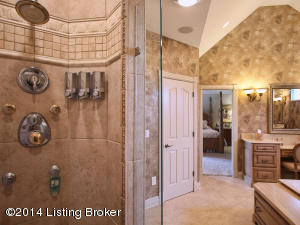 8625 N Skyline Dr, Floyds Knobs, IN 47119 photo 23