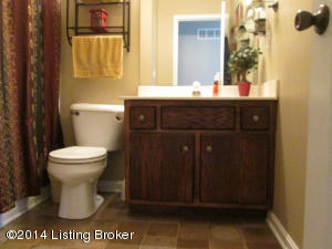 348 E Aulbern Dr, Mount Washington, KY 40047 photo 8