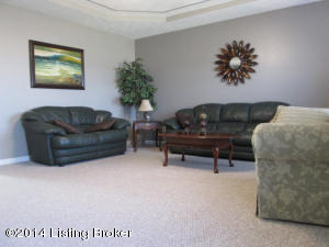348 E Aulbern Dr, Mount Washington, KY 40047 photo 6