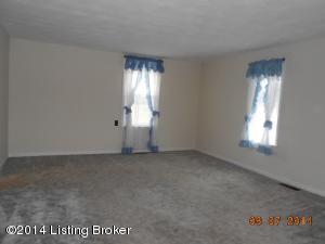 1940 Hall Simpson Rd, Loretto, KY 40037 photo 3