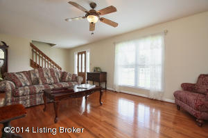 3909 Sumerlin Dr, Buckner, KY 40010 photo 4