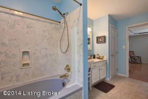 3909 Sumerlin Dr, Buckner, KY 40010 photo 14