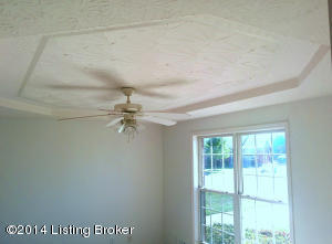 345 E Aulbern Dr, Mount Washington, KY 40047 photo 13
