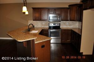 1008 Charlet Ridge Dr, Floyds Knobs, IN 47119 photo 17