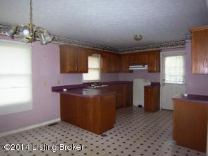 205 Plainview Ct, Springfield, KY 40069 photo 4