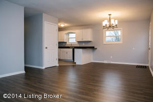 103 Hemlock St, Vine Grove, KY 40175 photo 3