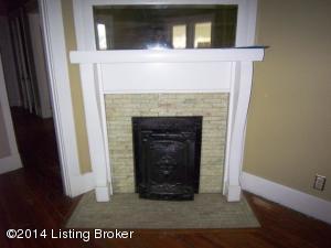 108 E Virginia Ave, Springfield, KY 40069 photo 3