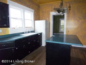 108 E Virginia Ave, Springfield, KY 40069 photo 5