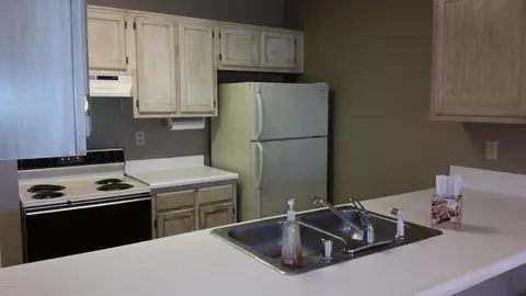 153 Beechtree Ln, Mount Washington, KY 40047 photo 9
