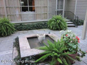 460 Swing Ln, Louisville, KY 40207 photo 52