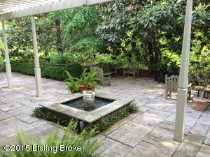 460 Swing Ln, Louisville, KY 40207 photo 34