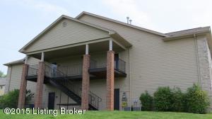 7300 Saint Andrews Woods Cir #201, Louisville, KY 40214 photo 1