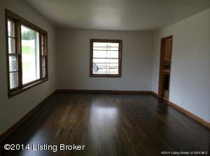 701 E Walnut St, Corydon, IN 47112 photo 7