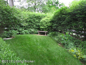 439 Country Ln, Rolling Fields, KY 40207 photo 28