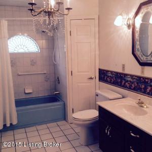 219 Patton Ln, Mount Washington, KY 40047 photo 9