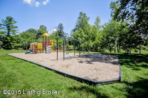 12517 Farmbrook Dr, Middletown, KY 40243 photo 34