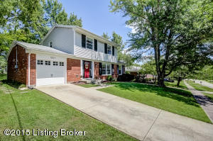 12517 Farmbrook Dr, Middletown, KY 40243 photo 3