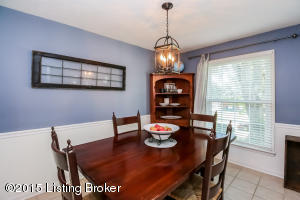 12517 Farmbrook Dr, Middletown, KY 40243 photo 9