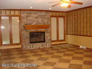 4012 Woodstone Dr, Floyds Knobs, IN 47119 photo 6