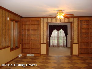 4012 Woodstone Dr, Floyds Knobs, IN 47119 photo 5