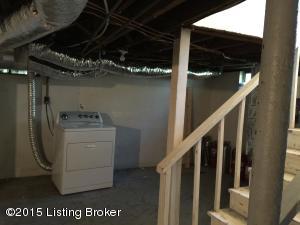 57 Green St, Springfield, KY 40069 photo 9