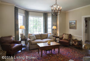 523 Club Ln, Rolling Fields, KY 40207 photo 6