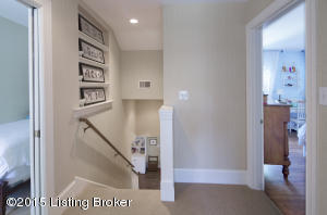 523 Club Ln, Rolling Fields, KY 40207 photo 18