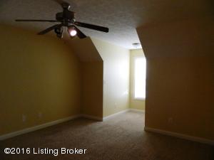 100 Ruby Ct, Radcliff, KY 40160 photo 16