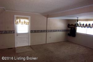 9175 Loretto Rd, Loretto, KY 40037 photo 9