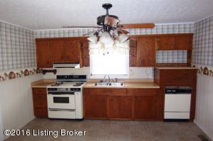 9175 Loretto Rd, Loretto, KY 40037 photo 5