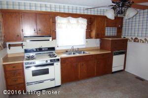 9175 Loretto Rd, Loretto, KY 40037 photo 8