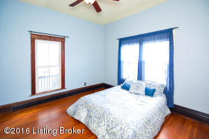 1806 Garrard St, Covington, KY 41014 photo 4