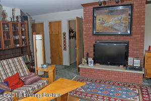 1710 Springhill Rd, Anchorage, KY 40223 photo 11