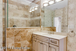 11200 Beech Rd, Anchorage, KY 40223 photo 17