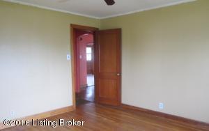 8564 Main St, Campbellsburg, KY 40011 photo 9