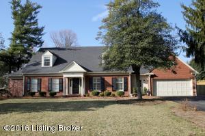402 Duff Ln, Rolling Fields, KY 40207 photo 1