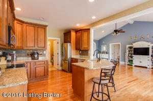 17 Silverview Ct, Smithfield, KY 40068 photo 9