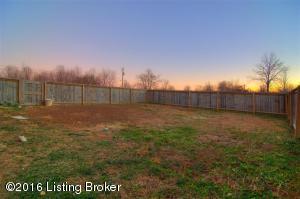 112 Ruby Ct, Radcliff, KY 40160 photo 7