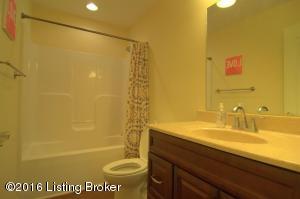 112 Ruby Ct, Radcliff, KY 40160 photo 22