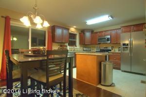 112 Ruby Ct, Radcliff, KY 40160 photo 14