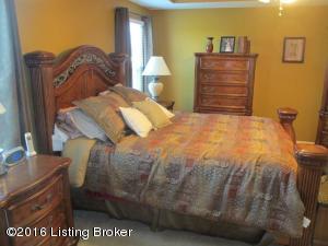 1113 Cedar Trce, La Grange, KY 40031 photo 10