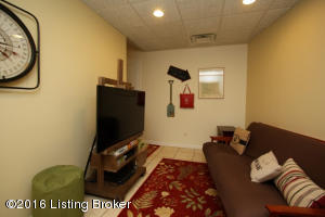 789 Penn Run Rd, Bee Spring, KY 42207 photo 9