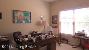 2017 Eagles Landing Dr, La Grange, KY 40031 photo 10