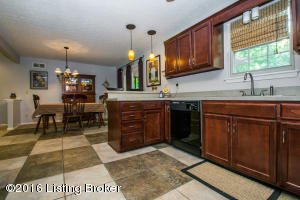 4993 Edwardsville Galena Rd, Floyds Knobs, IN 47119 photo 2