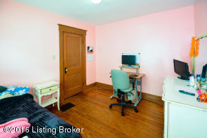 210 W 33rd St, Covington, KY 41015 photo 16