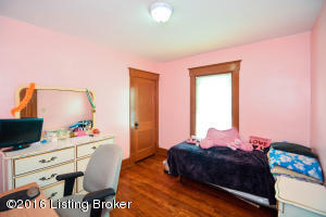 210 W 33rd St, Covington, KY 41015 photo 17