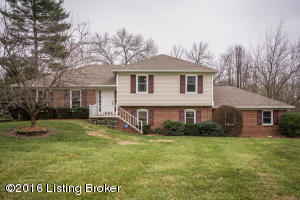 13402 Apple Tree Ln, Prospect, KY 40059 photo 2