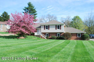 13402 Apple Tree Ln, Prospect, KY 40059 photo 1